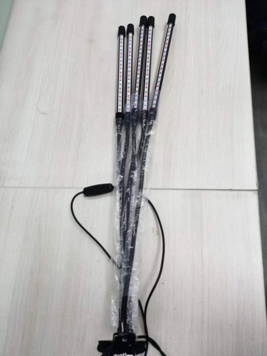 Square-Tube Clip Grow Light Series representative product visual